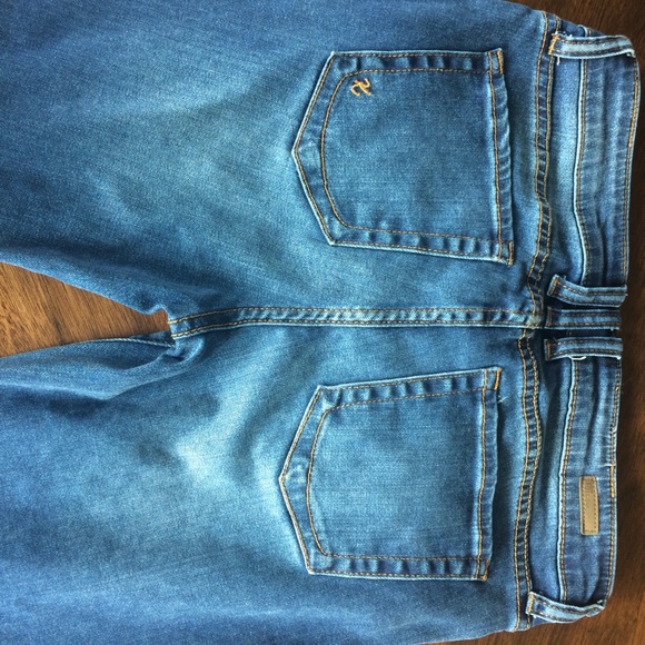 Kut from the Kloth - Picture 6 of 8